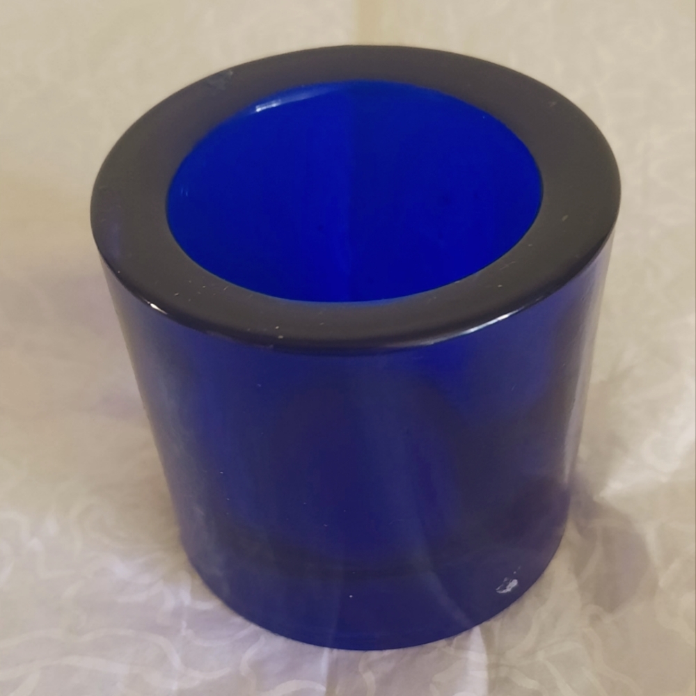 ☆BOGO 1/2 off☆Crate & Barrel Glass Votive Candle Holder, Cobalt Blue Color